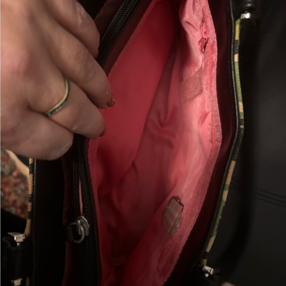 Isabella Fiore "Perfect Spot" French Cafe Mixed Beaded Shoulder Bag Purse - Picture 4 of 5